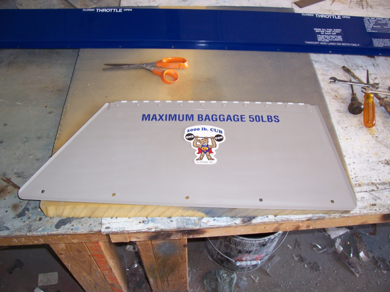 2000 lb decal here maybe