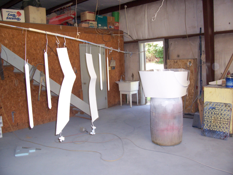 Boot cowl, jury struts and extension panels painted white