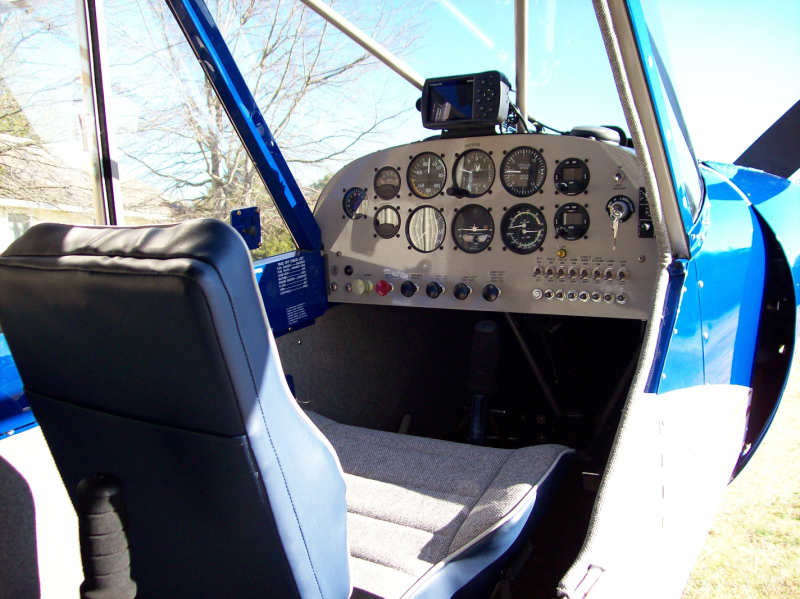 Complete interior front seat