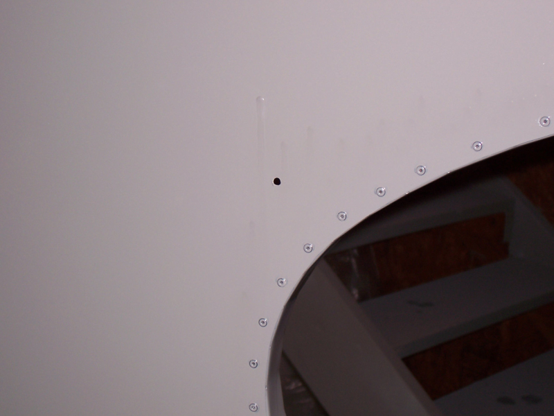 Runs in side panel